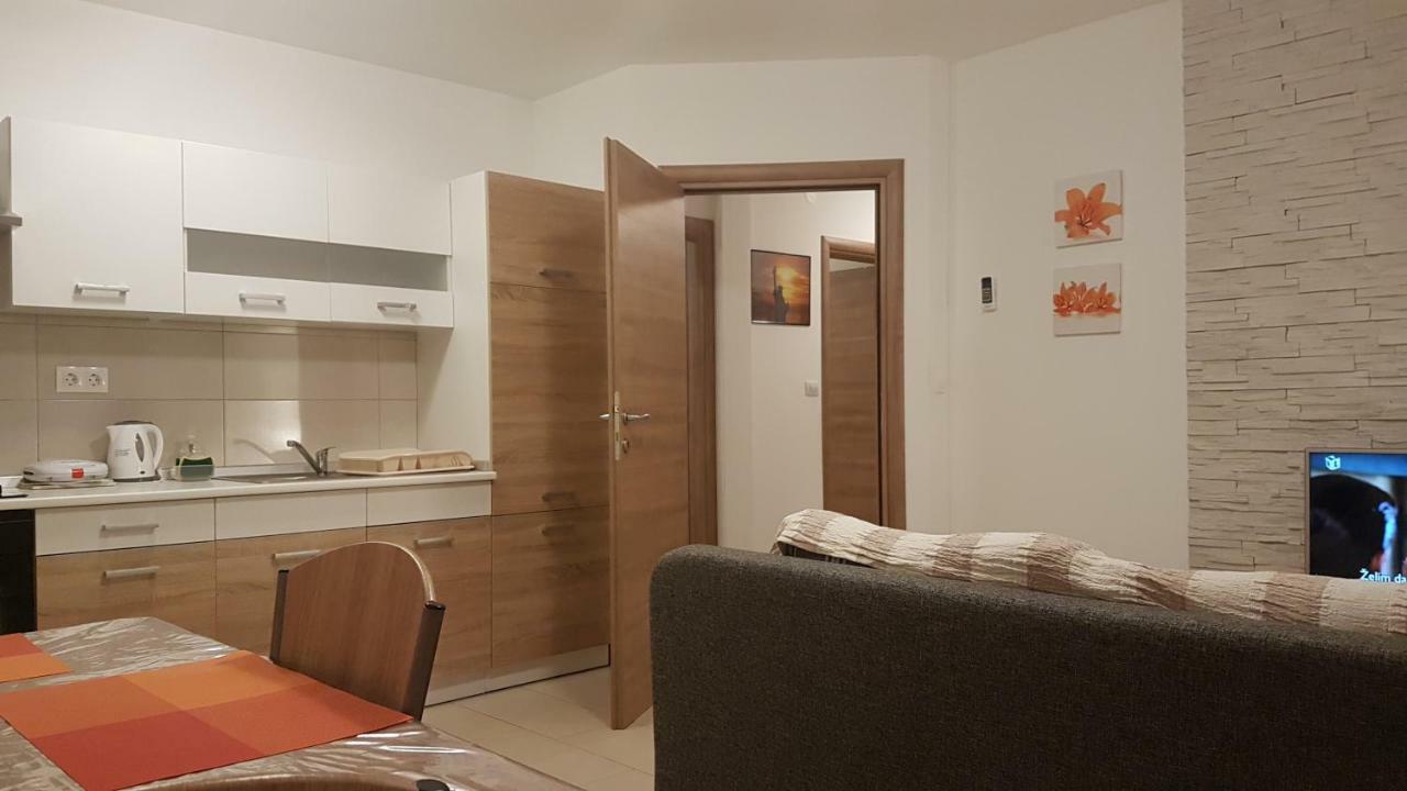 PUY Apartment Orange Brist מראה חיצוני תמונה