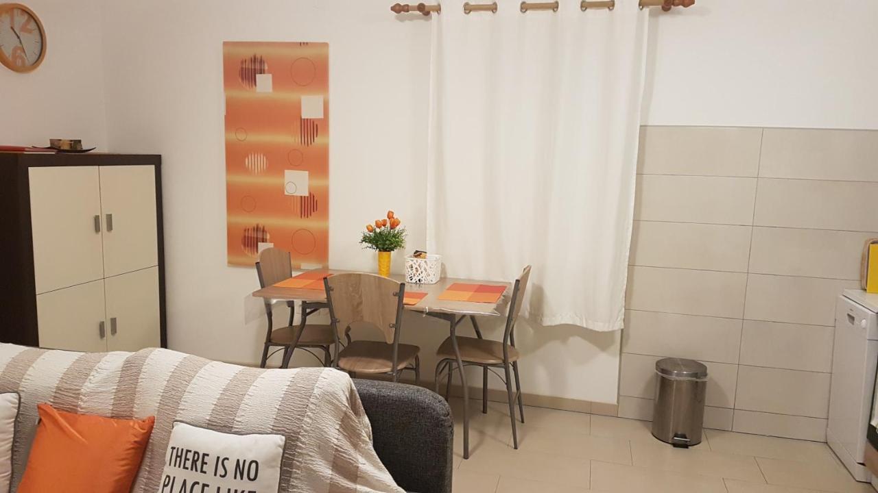 PUY Apartment Orange Brist מראה חיצוני תמונה