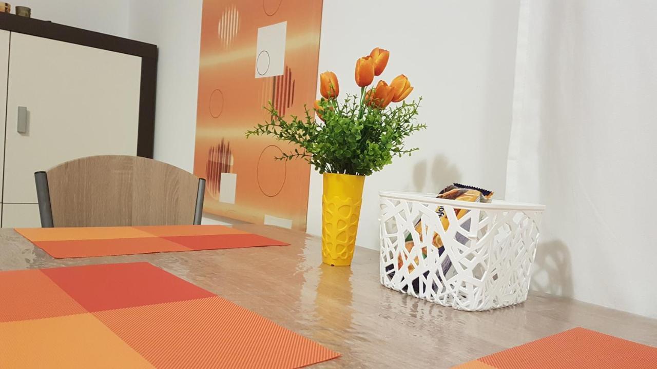 PUY Apartment Orange Brist מראה חיצוני תמונה